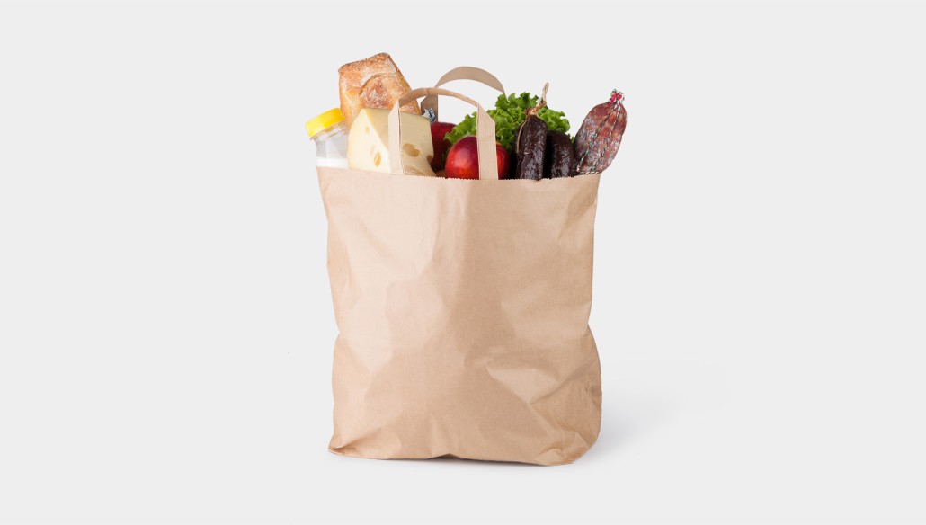 Отдельное место пакет. Пакет с продуктами. Бумажный пакет с продуктами. Сумка с продуктами. Бумажная сумка с продуктами.